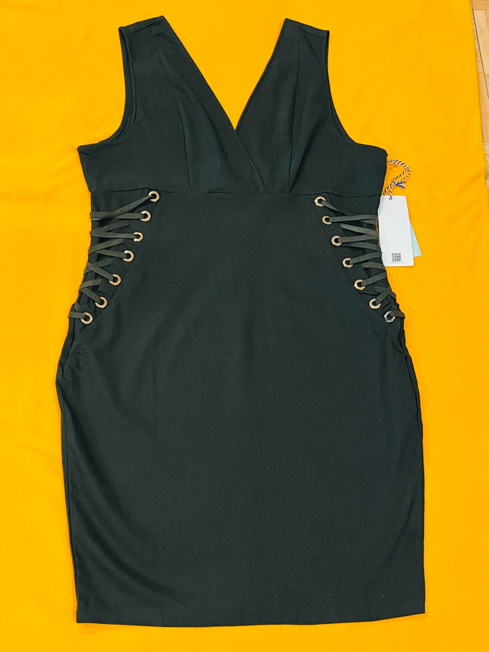 Plus size bodycon stretchy midi dress w/ side lacing & gold eyelets. Olive. 2XL